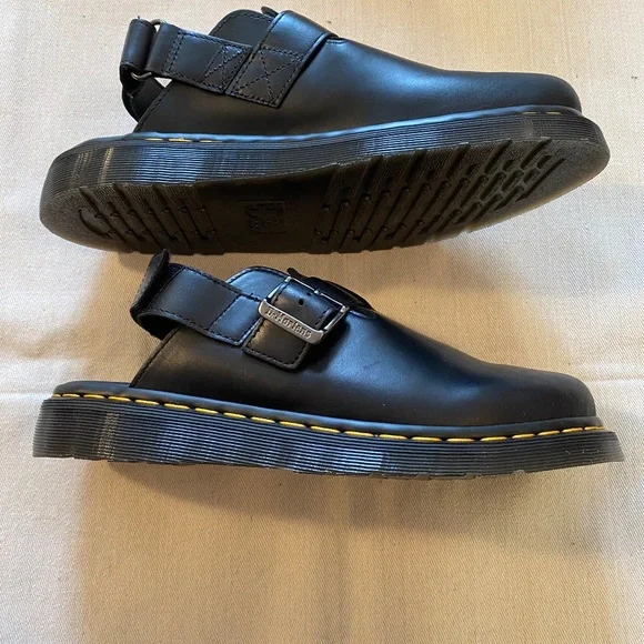 Dr. Martens Jorge II Black Leather Mules Size 11 NWT - Picture 4 of 11